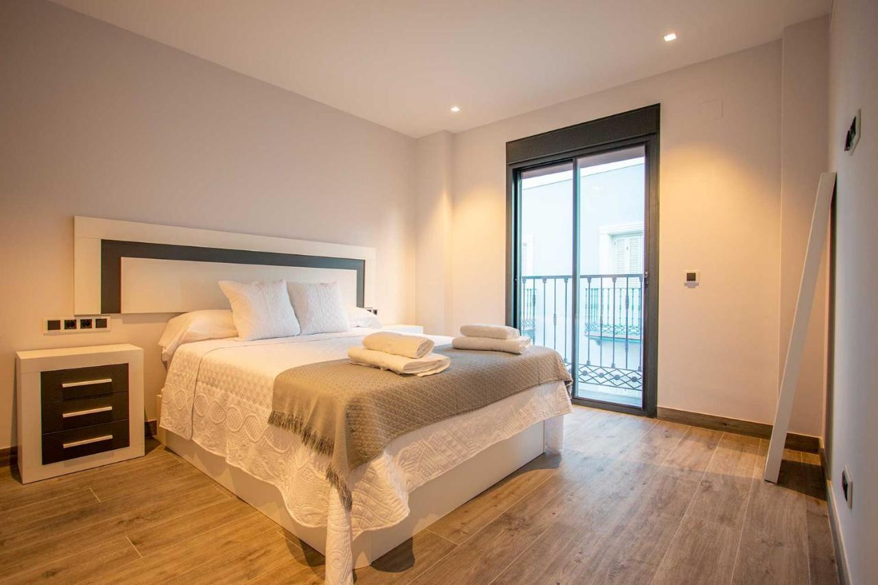 Apartamentos Vacacional En Plaza De Espana Нерха Экстерьер фото