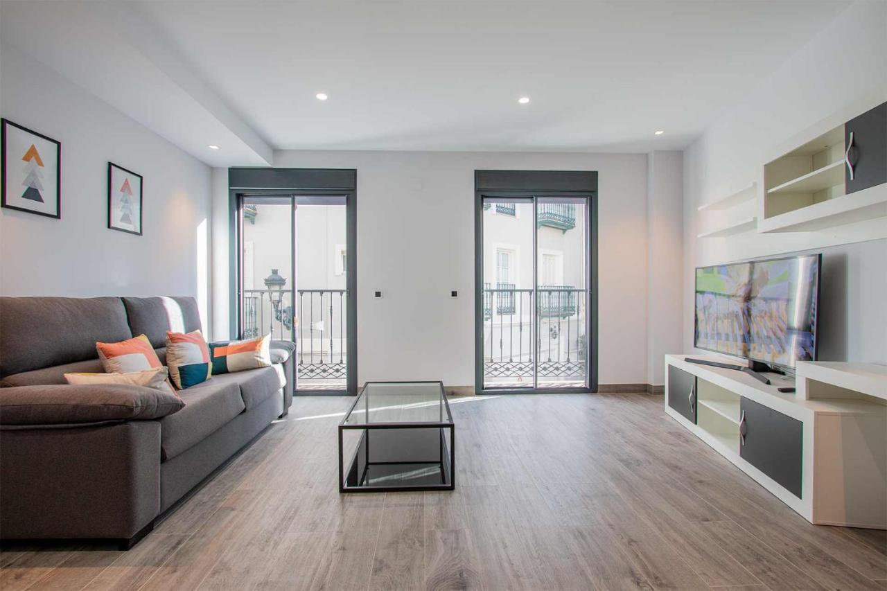 Apartamentos Vacacional En Plaza De Espana Нерха Экстерьер фото